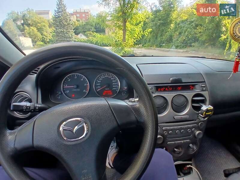 Седан Mazda 6 2002 в Львове