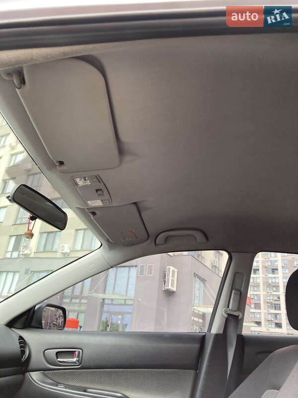 Лифтбек Mazda 6 2002 в Киеве