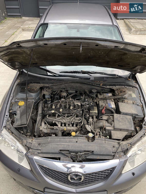 Лифтбек Mazda 6 2002 в Киеве