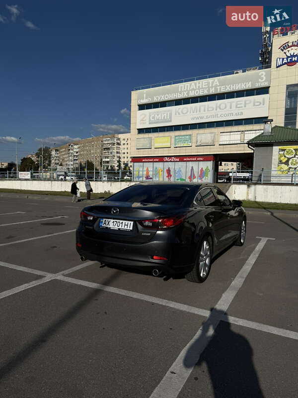 Седан Mazda 6 2014 в Харькове