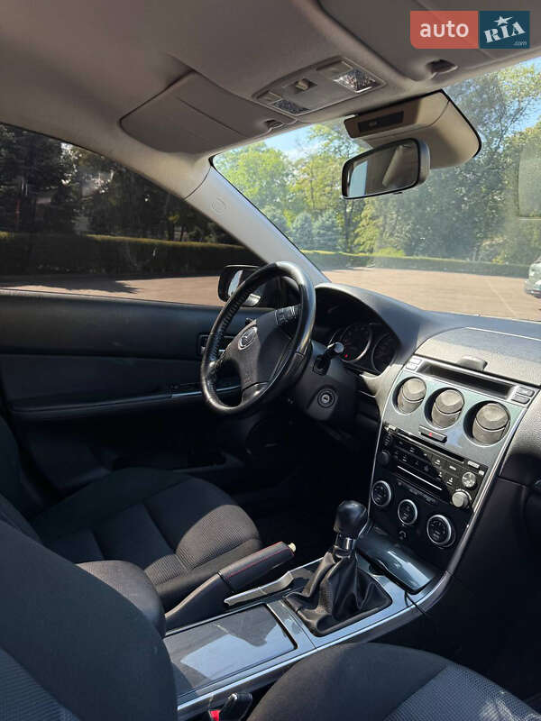 Лифтбек Mazda 6 2007 в Каменском