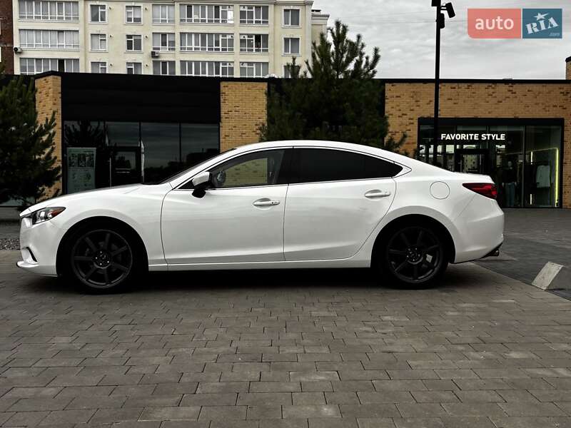 Седан Mazda 6 2014 в Хмельницком