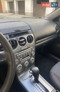 Седан Mazda 6 2004 в 
