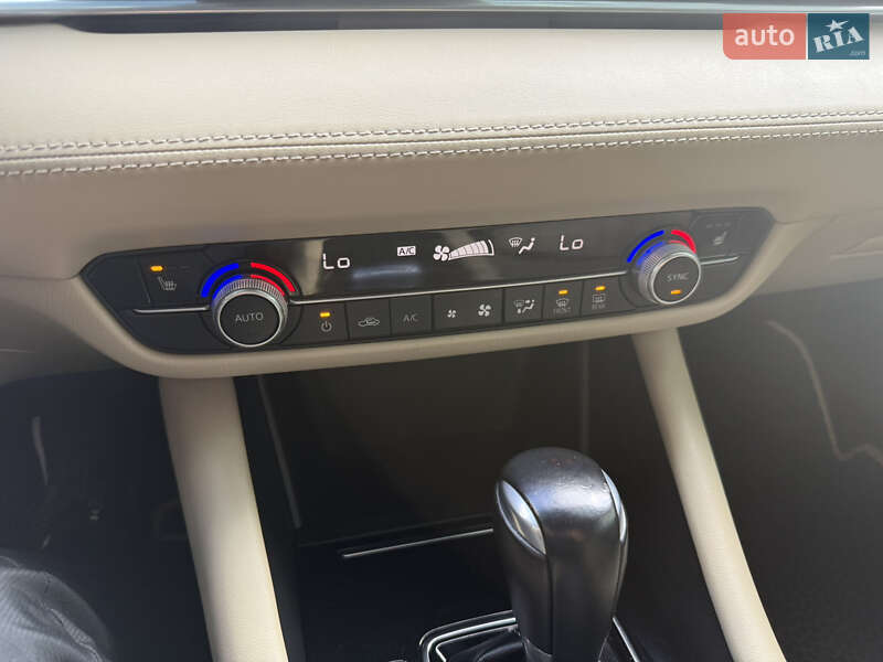 Седан Mazda 6 2021 в Запорожье