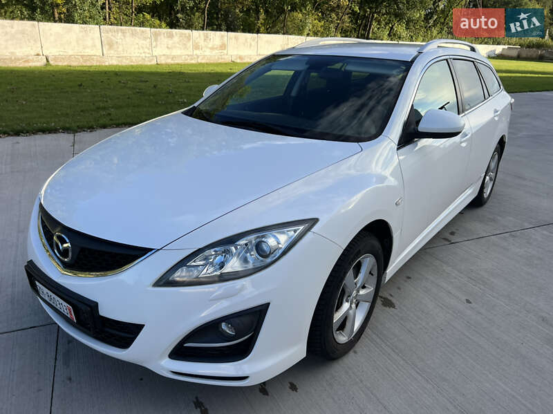Универсал Mazda 6 2010 в Луцке