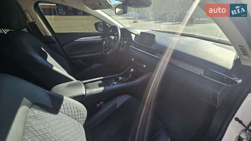 Седан Mazda 6 2018 в Сумах