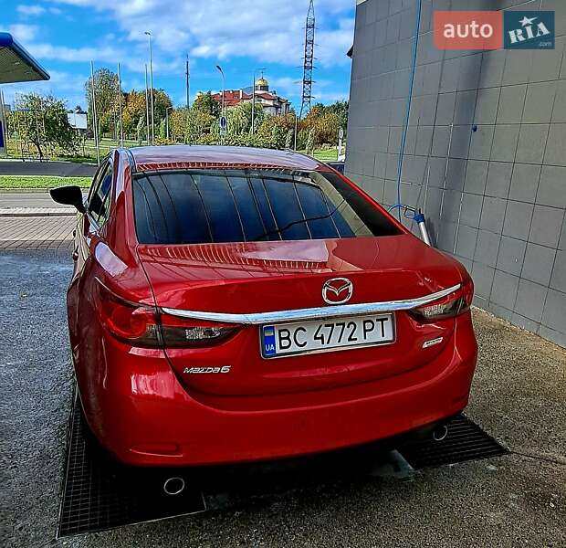 Седан Mazda 6 2014 в Львове