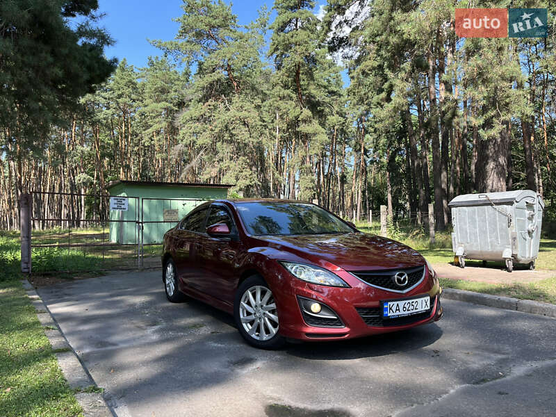 Седан Mazda 6 2011 в Чернигове