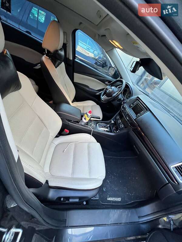 Седан Mazda 6 2014 в Ивано-Франковске