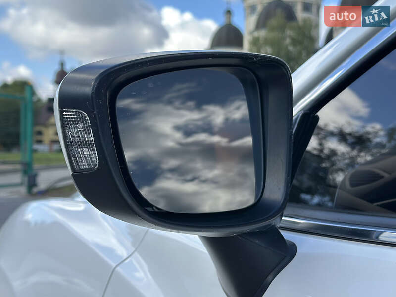 Седан Mazda 6 2014 в Шептицькому