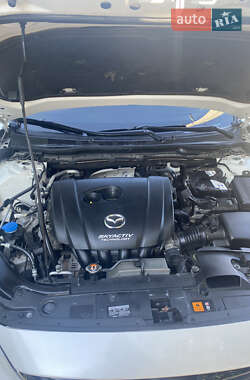 Седан Mazda 6 2015 в Песчанке