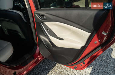 Седан Mazda 6 2016 в 