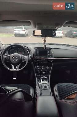 Седан Mazda 6 2014 в 