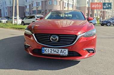 Седан Mazda 6 2016 в 