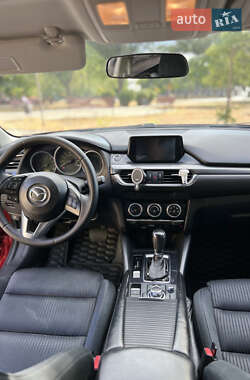 Седан Mazda 6 2015 в 
