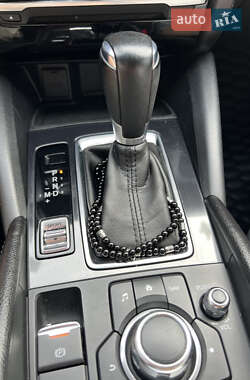 Седан Mazda 6 2015 в 