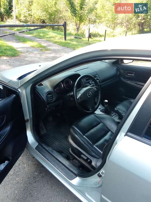 Седан Mazda 6 2002 в Коломые