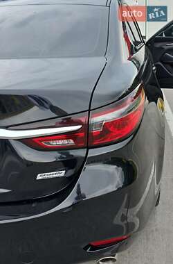 Седан Mazda 6 2018 в 