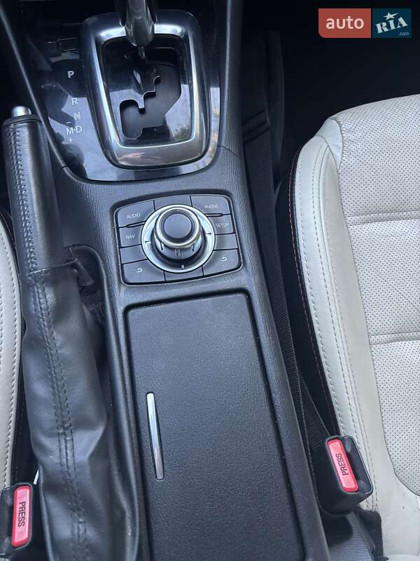 Седан Mazda 6 2013 в Луцке