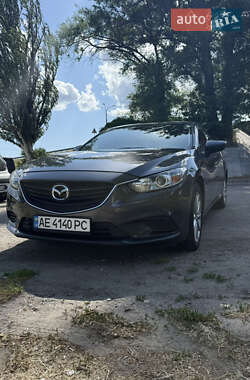 Седан Mazda 6 2014 в Днепре