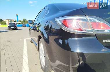 Седан Mazda 6 2011 в 