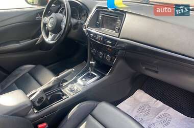 Седан Mazda 6 2013 в 