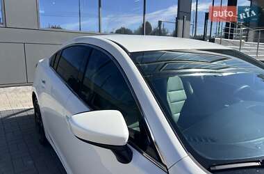 Седан Mazda 6 2013 в 
