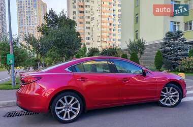 Седан Mazda 6 2015 в 