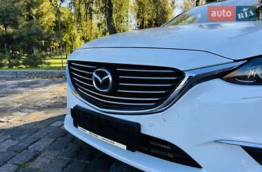 Седан Mazda 6 2016 в 