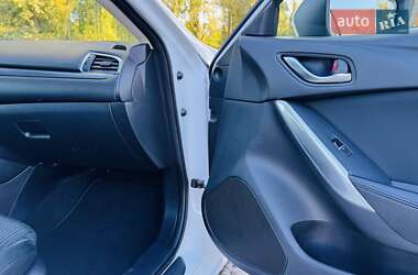 Седан Mazda 6 2016 в 