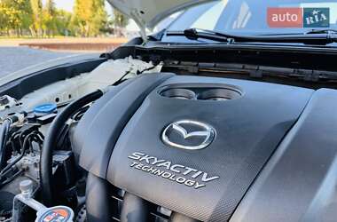 Седан Mazda 6 2016 в 