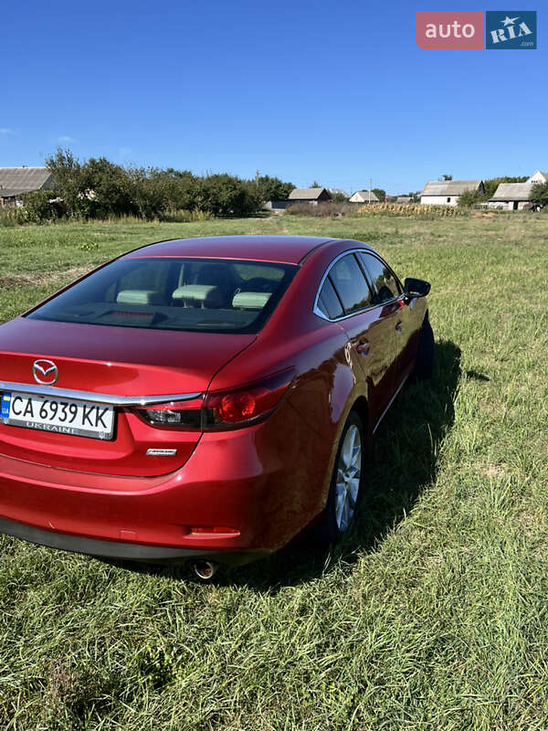 Седан Mazda 6 2015 в Черкассах