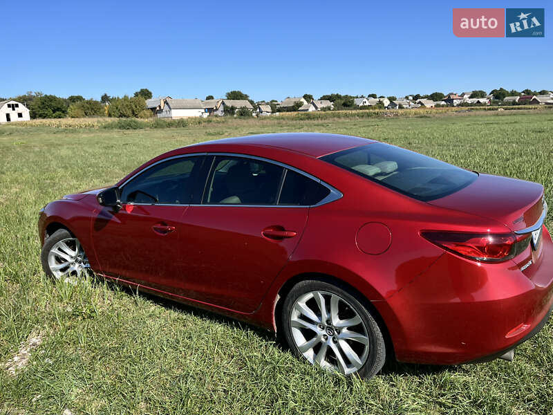 Седан Mazda 6 2015 в Черкассах