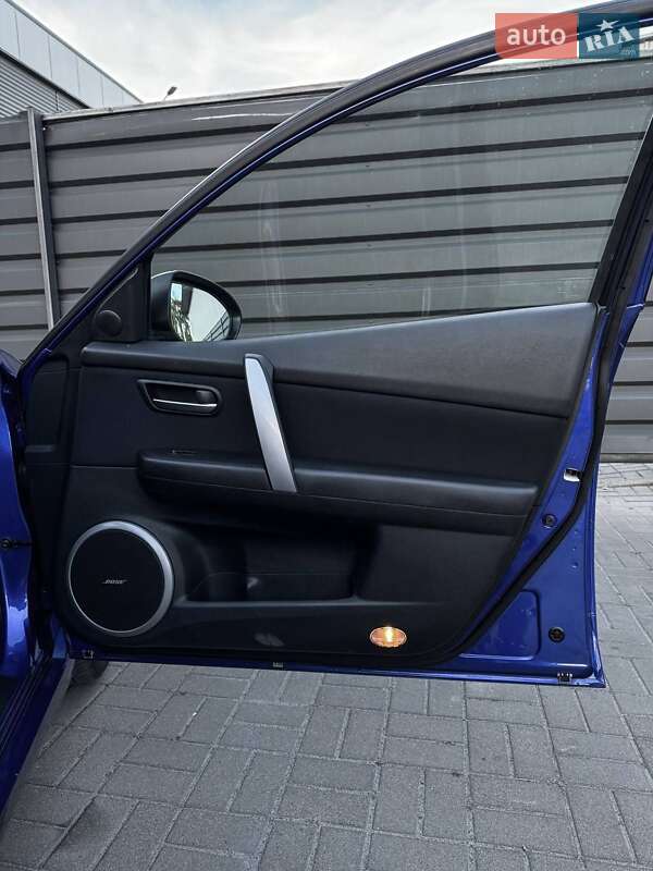 Лифтбек Mazda 6 2009 в Черкассах
