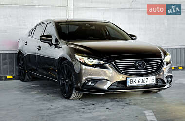 Седан Mazda 6 2017 в 
