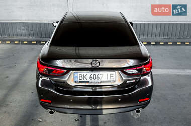 Седан Mazda 6 2017 в 