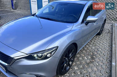 Седан Mazda 6 2016 в 