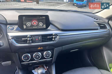Седан Mazda 6 2016 в 