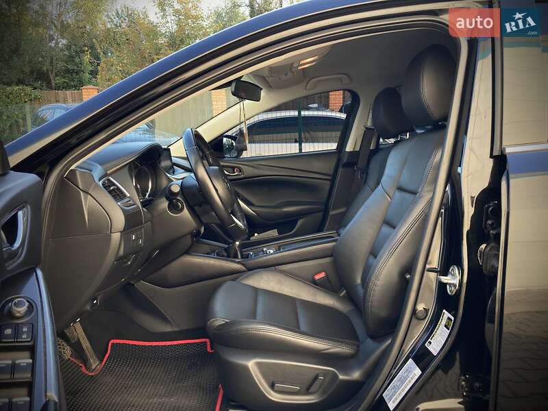 Седан Mazda 6 2017 в Киеве