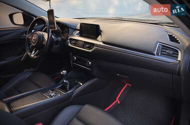 Седан Mazda 6 2017 в 
