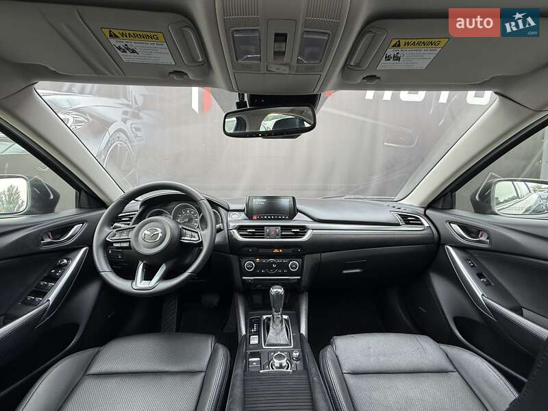 Седан Mazda 6 2017 в Львове