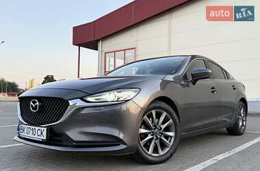 Седан Mazda 6 2018 в Киеве