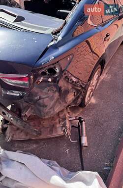 Седан Mazda 6 2014 в 