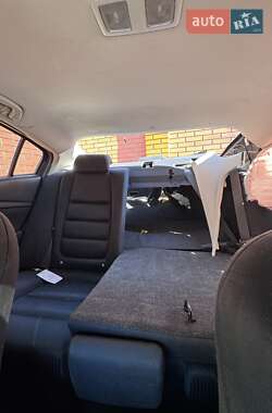 Седан Mazda 6 2014 в 