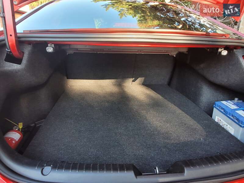 Седан Mazda 6 2014 в Одессе