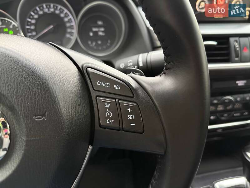 Седан Mazda 6 2015 в Киеве
