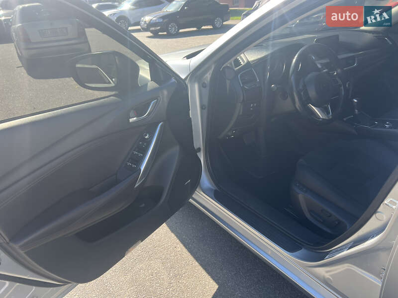Седан Mazda 6 2014 в Буче