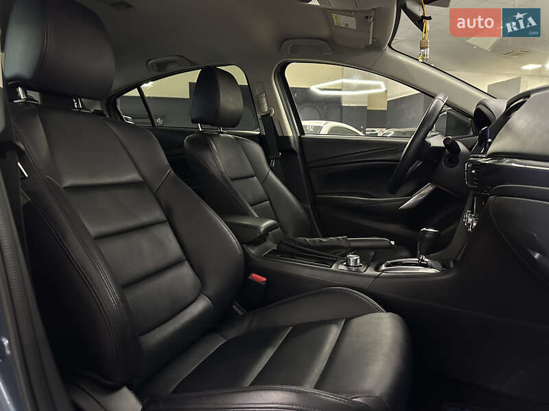 Седан Mazda 6 2013 в Николаеве