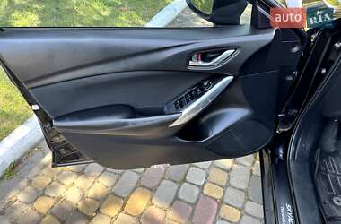 Седан Mazda 6 2013 в 
