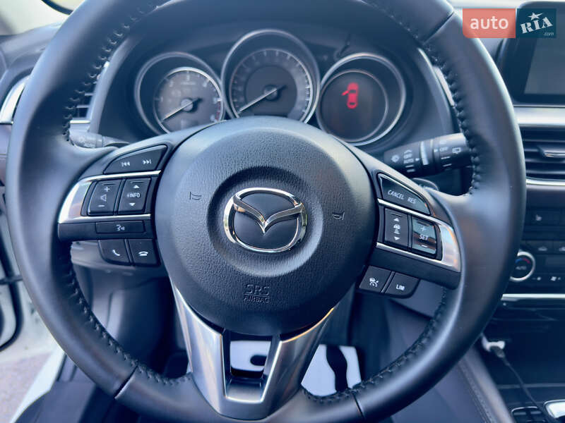 Универсал Mazda 6 2015 в Ровно